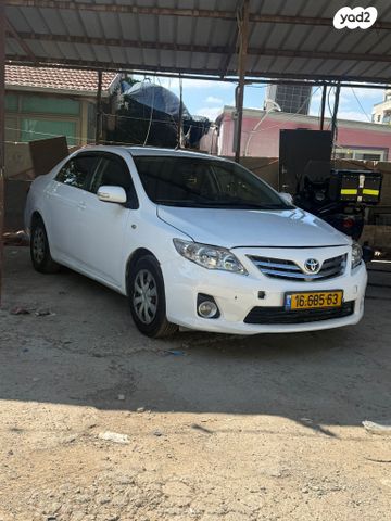 טויוטה קורולה