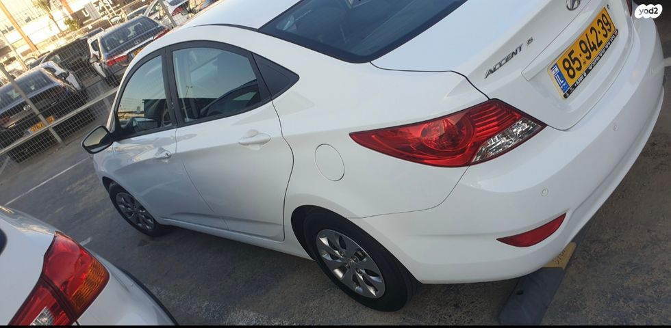 יונדאי אקסנט i25