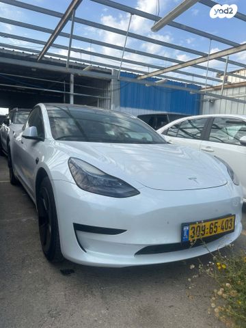 מודעת רכב טסלה מודל 3