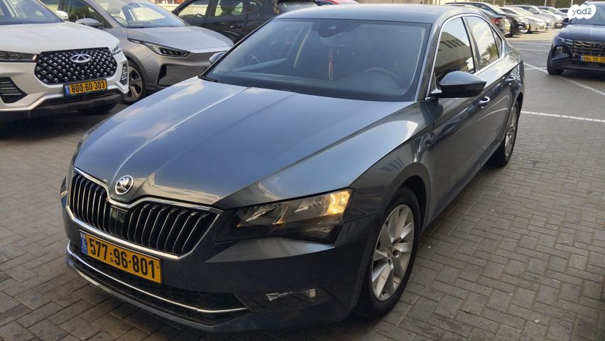 מודעת רכב סקודה סופרב