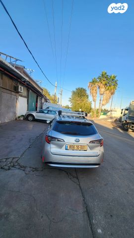 מודעת רכב טויוטה קורולה