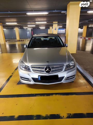 מודעת רכב מרצדס-בנץ C-class