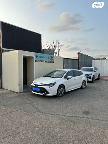 מודעת רכב טויוטה קורולה