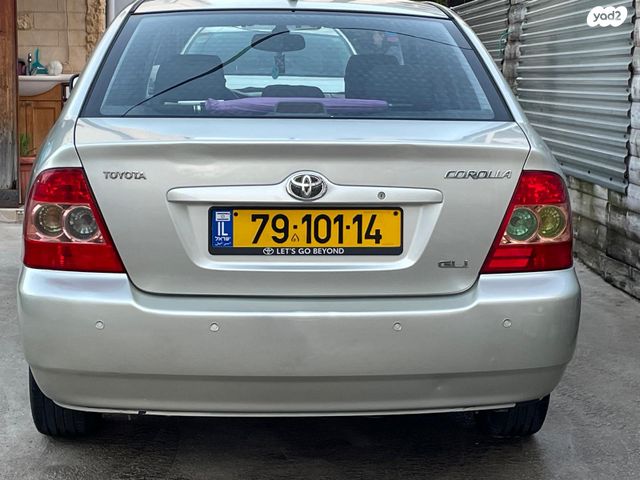 טויוטה קורולה