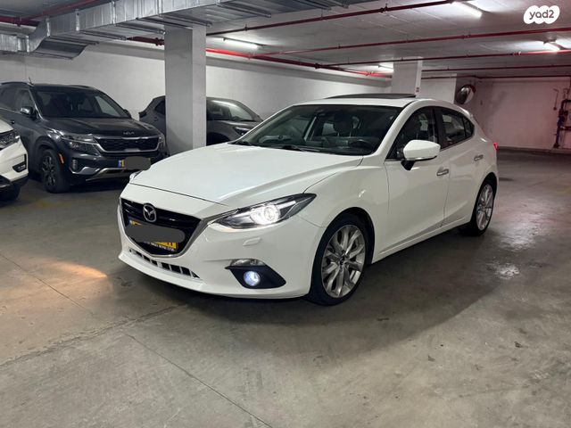 מאזדה 3