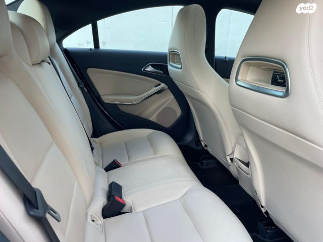 מרצדס-בנץ CLA