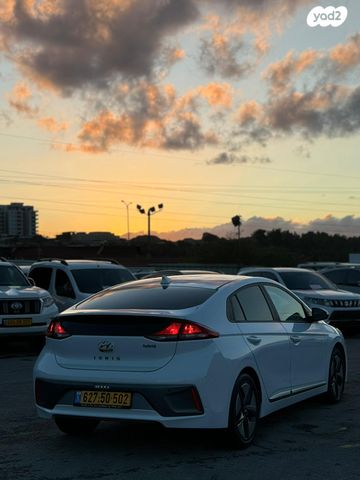 יונדאי איוניק