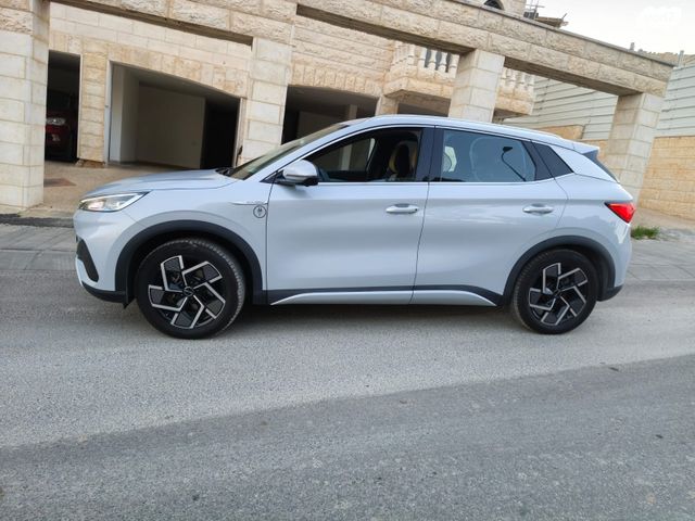 מודעת רכב בי.ווי.די אטו 3