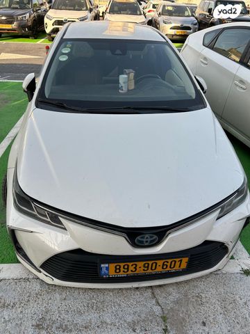 מודעת רכב טויוטה קורולה