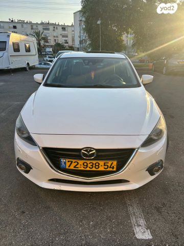 מודעת רכב מאזדה 3