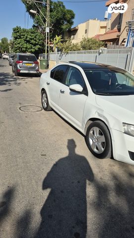 סקודה אוקטביה