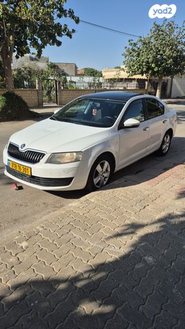 סקודה אוקטביה