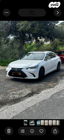 מודעת רכב לקסוס ES