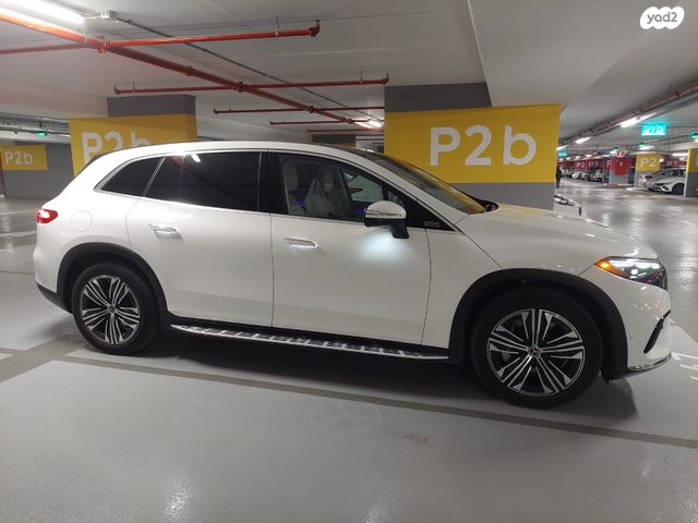 מרצדס-בנץ EQS SUV