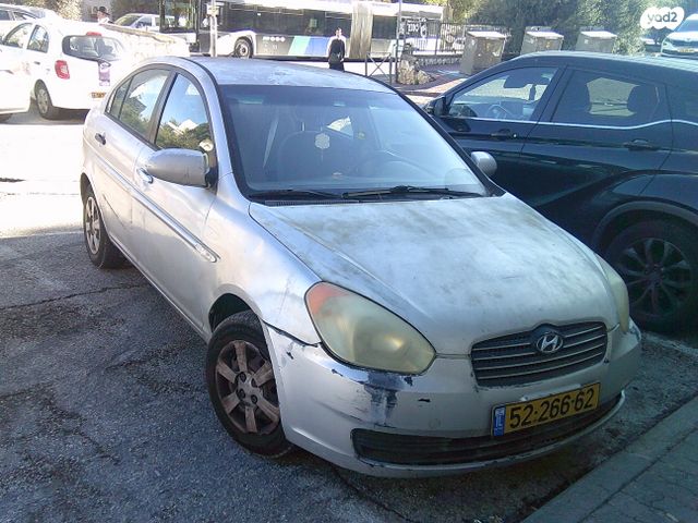 יונדאי אקסנט i25