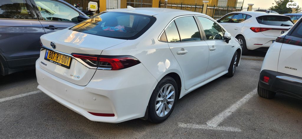 טויוטה קורולה