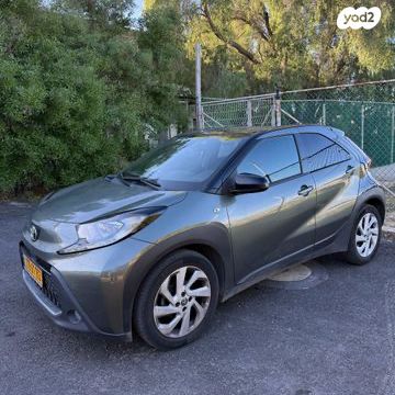 מודעת רכב טויוטה אייגו X