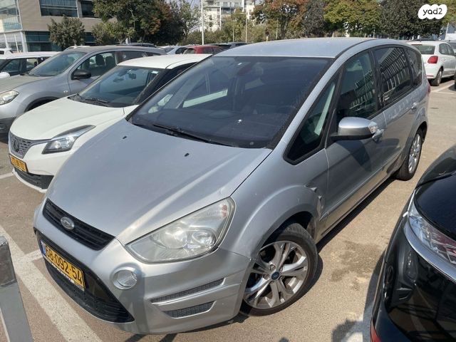 מודעת רכב פורד S-מקס