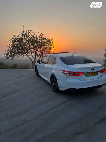 טויוטה קאמרי