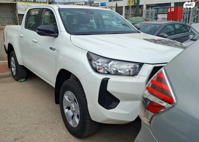 מודעת רכב טויוטה היילקס