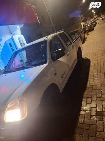 איסוזו די-מקס