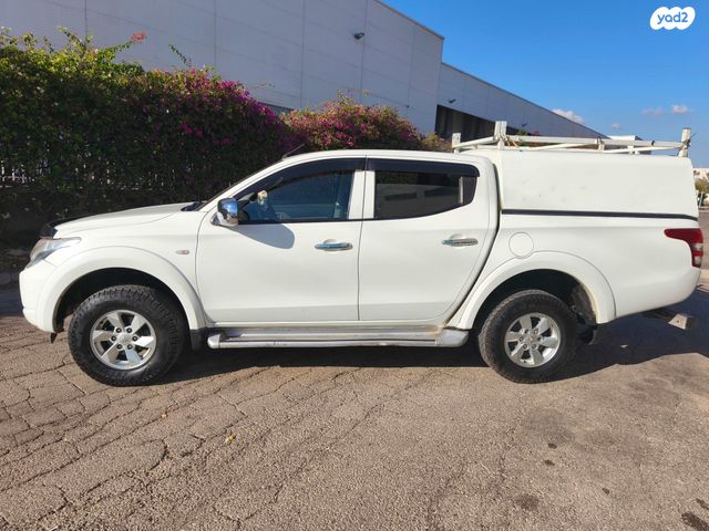 מיצובישי טרייטון / L200