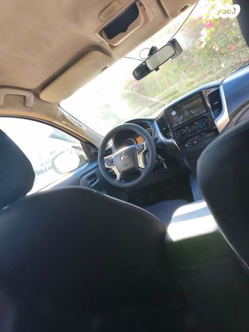 מיצובישי טרייטון / L200