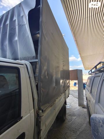 יונדאי H-1 / i800