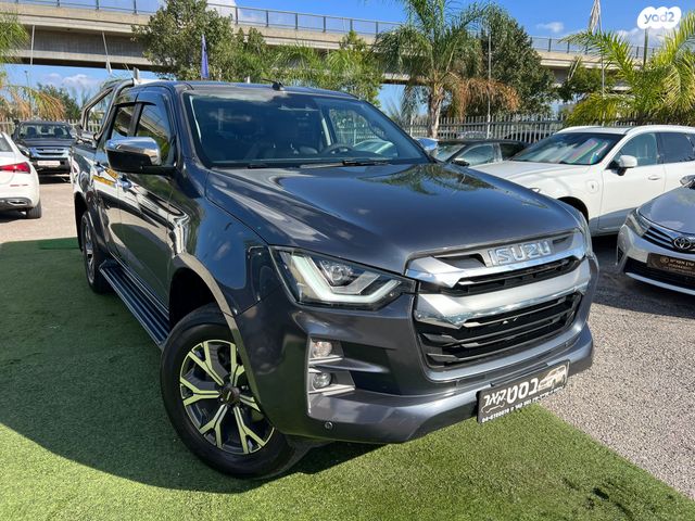 איסוזו די-מקס