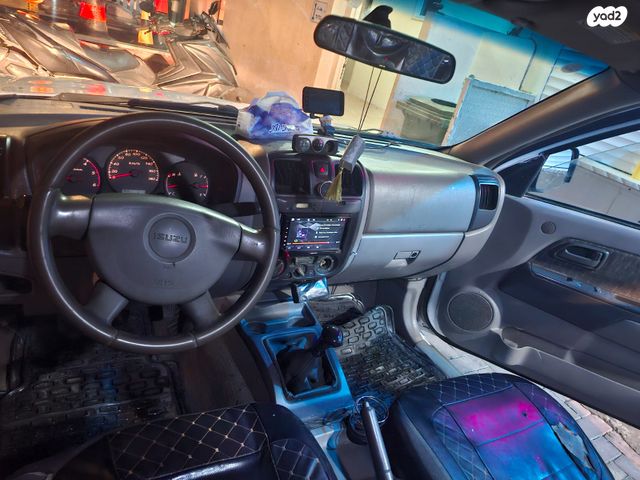 איסוזו די-מקס