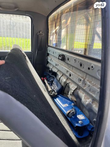 מודעת רכב מאזדה B-series