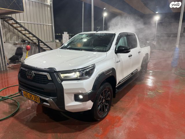 מודעת רכב טויוטה היילקס