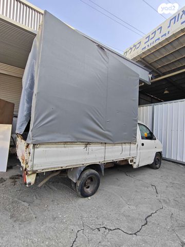 יונדאי H-1 / i800