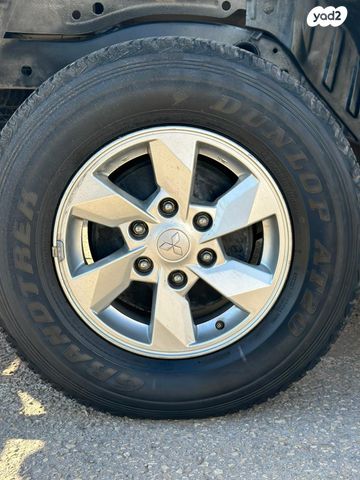 מיצובישי טרייטון / L200