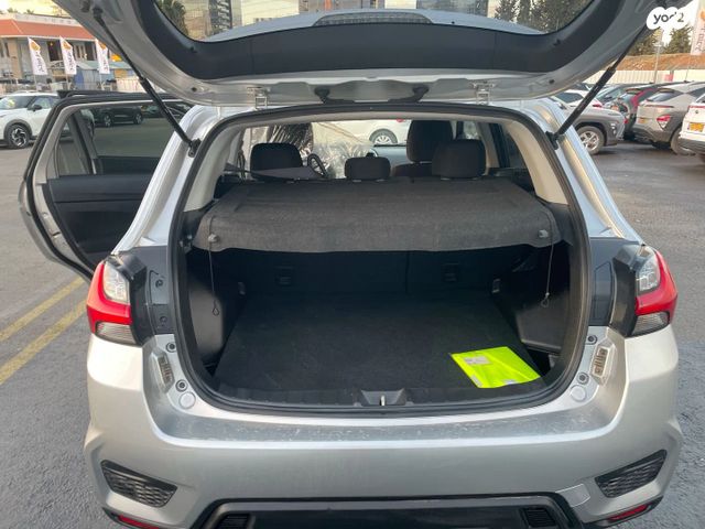 מיצובישי ASX