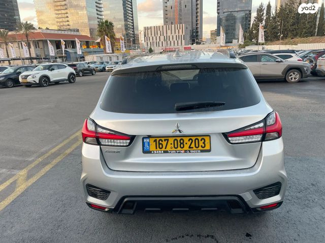 מודעת רכב מיצובישי ASX 2