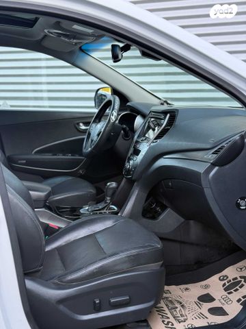 יונדאי סנטה פה