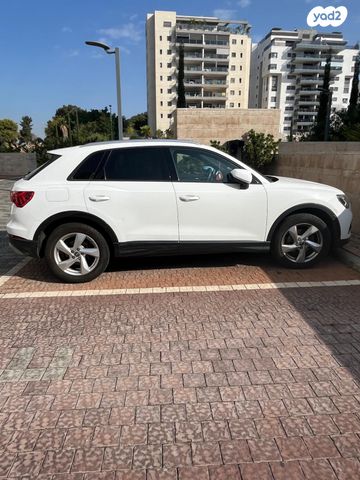 מודעת רכב אאודי Q3