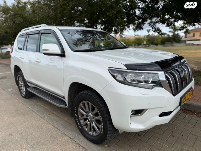 מודעת רכב טויוטה לנד קרוזר 2