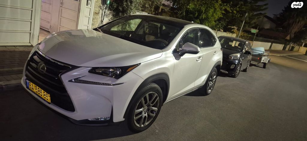 מודעת רכב לקסוס NX