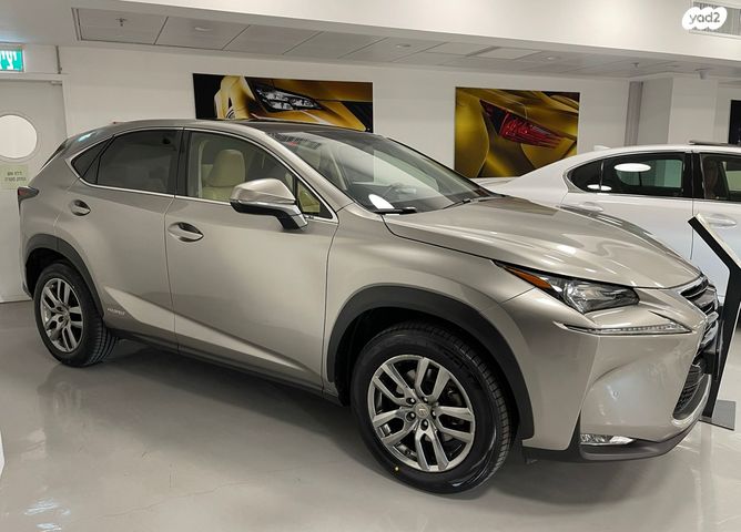 מודעת רכב לקסוס NX