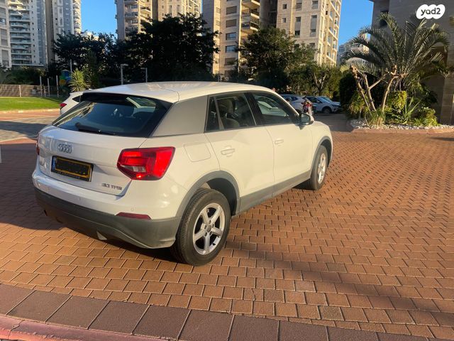 מודעת רכב אאודי Q2