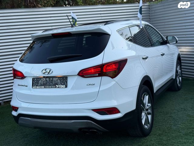 יונדאי סנטה פה