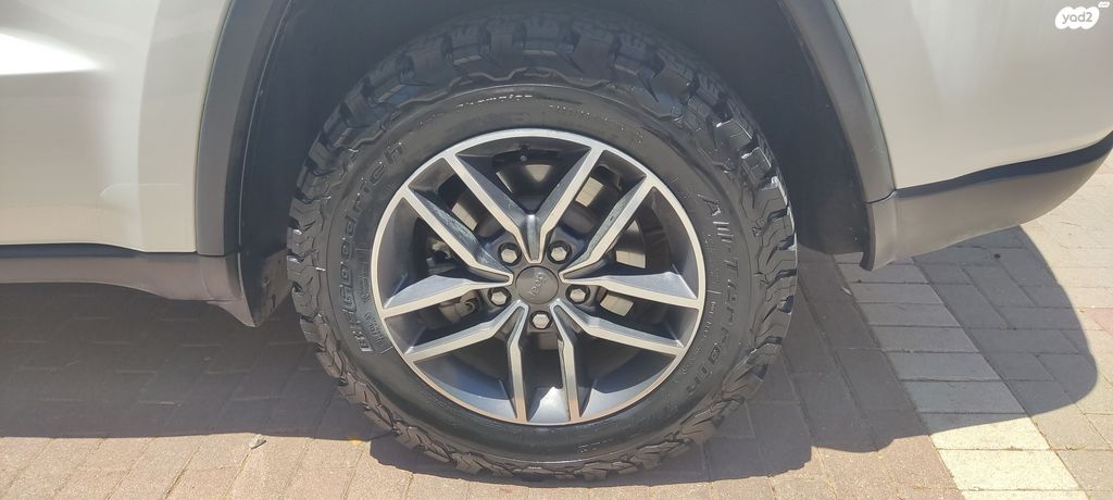 ג'יפ גרנד צ'ירוקי