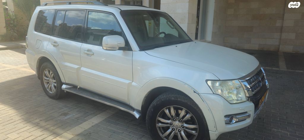 מודעת רכב מיצובישי פג'רו