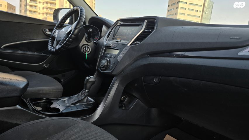 יונדאי סנטה פה