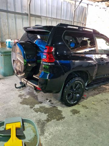 טויוטה לנד קרוזר