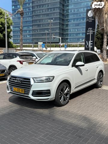 אאודי Q7