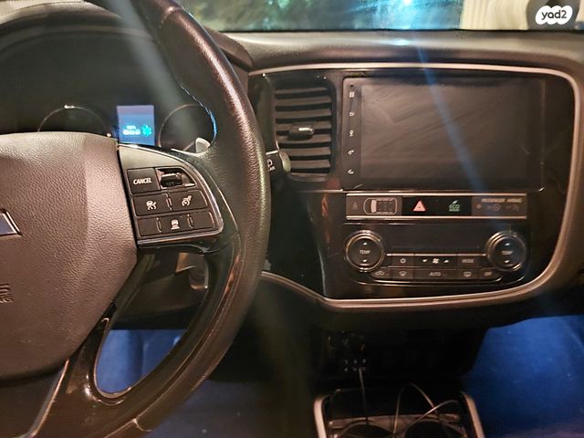 מודעת רכב מיצובישי אאוטלנדר