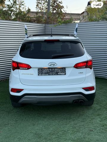 יונדאי סנטה פה